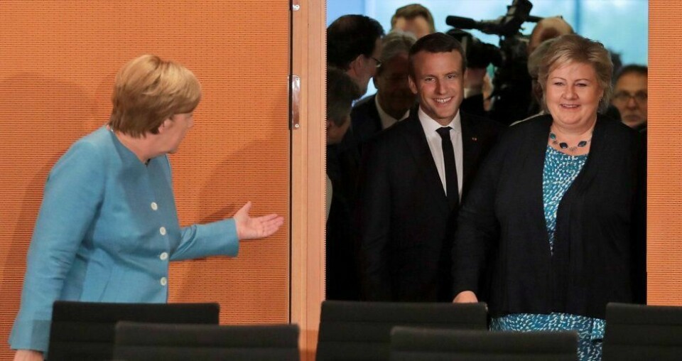 Invitert: Vi er tilfredse med at Nordisk ministerråds formannskapsland Norge, og statsminister Erna Solberg (t.h.), er invitert av Angela Merkel (t.v.) og det tyske formannskapet i G20 til toppmøtet i Hamburg, skriver kronikkforfatterne. Bildet er fra pre-G20-møtet i forrige uke. FOTO: MARKUS SCHREIBER/NTB SCANPIX