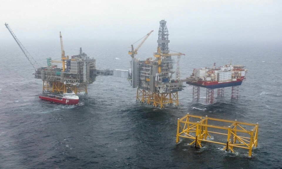 Johan Sverdrup-feltet sett fra luften. Equinor vil gjøre kraftige kutt i klimagassutslippene fra alle sine felt og anlegg.