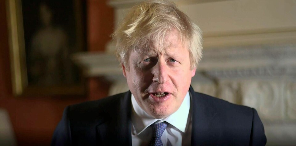 Statsminister Boris Johnson ber partene besinne seg og dempe konfliktnivået.