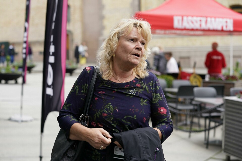Oslo 20190605.Kari Kjønaas Kjos ankommer Frps ekstraordinære landsstyremøte møte om bompenger onsdag ettermiddag.Foto: Heiko Junge / NTB scanpix Oslo 20190605.
Kari Kjønaas Kjos ankommer Frps ekstraordinære landsstyremøte møte om bompenger onsdag ettermiddag.
Foto: Heiko Junge / NTB scanpix