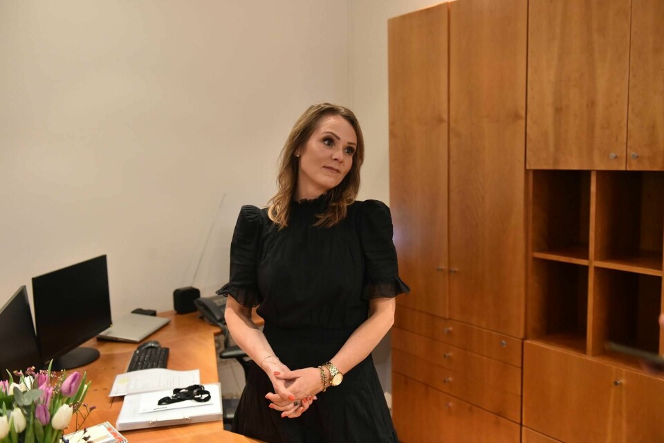 Linda Hofstad Helleland ble pepret med spørsmål under hennes første spørretime som distrikts- og digitaliseringsminister onsdag.