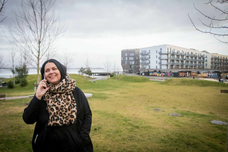 Veronica Simoné Fjeld har nærmere 20.000 følgere på Instagram, og rundt 80.000 mennesker følger daglig med på livet hennes via snapchat. Hun er nå finalist i kategorien «Folkets favoritt» under årets Vixen.