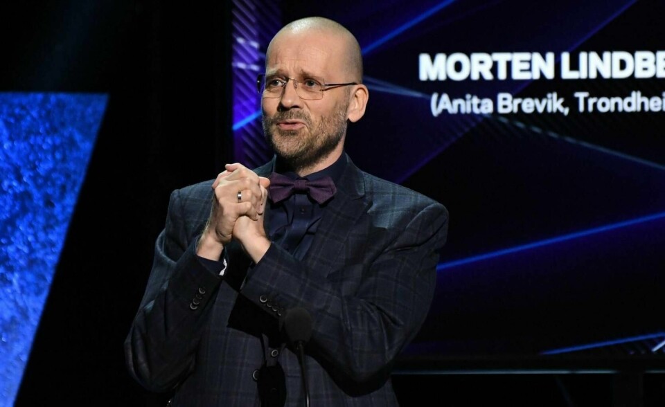 Den norske lydteknikeren Morten Lindberg takker for tildelingen av Grammy-prisen under utdelingen i Los Angeles.