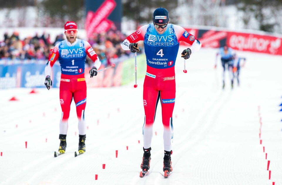 Pål Golberg (t.h.) vinner spurten foran Martin Johnsrud Sundby.