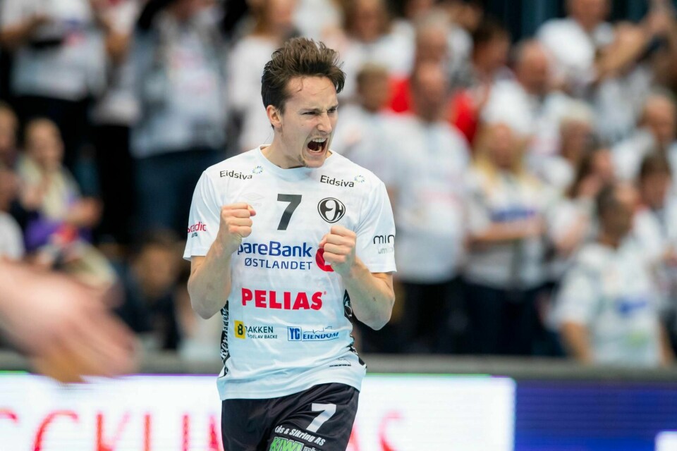 Alexander Westby jubler etter å ha scoret mot Drammen tidligere i sesongen, men neste sesong skal han juble over å score for Drammen.