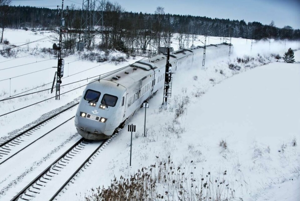 En høyhastighetsbane kan mer enn halvere reisetiden mellom Oslo og Stockholm. Det vil kunne redusere flytrafikken betydelig mellom de to hovedstedene, noe som igjen vil få stor klimaeffekt, påpeker forkjempere av ideen om en slik høyhastighetsbane.
