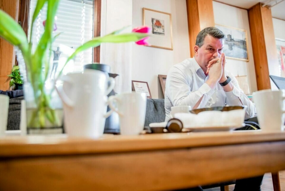 LO-leder Hans-Christian Gabrielsen er bekymret for de økende ulikhetene i Norge. Det er som gift inn i den norske modellen, sier han. Her er han fotografert på sitt kontor i Oslo. Foto: Stian Lysberg Solum / NTB scanpix