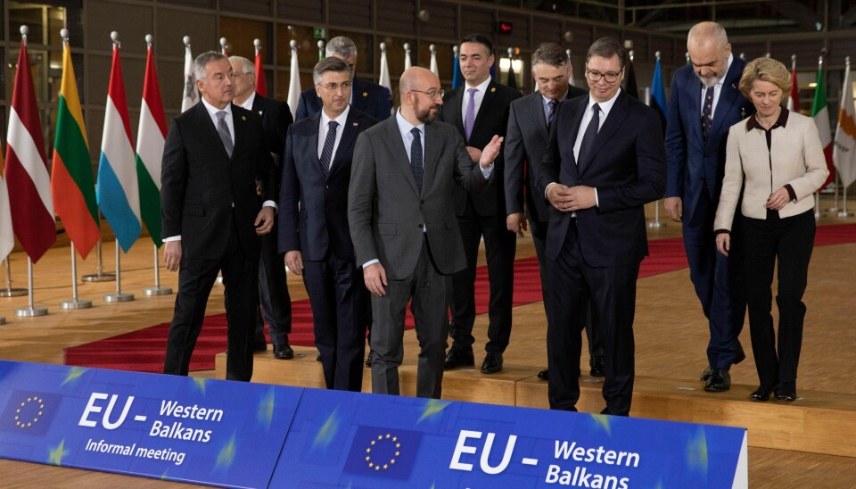 EU-president Charles Michel (i midten) møtte lederne for seks av landene på Balkan søndag kveld. Lengst til høyre står EU-kommisjonens president Ursula von der Leyen.