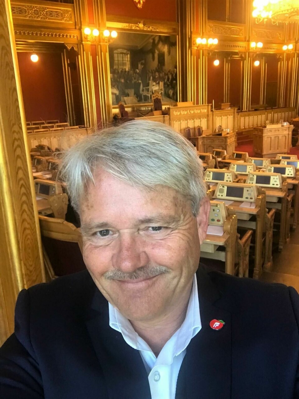 Som Frps første vararepresentant fra Østfold har Laabak også tidligere vært innom Stortinget, men denne gangen får han en lengre periode i strekk. Som Frps første vararepresentant fra Østfold har Laabak også tidligere vært innom Stortinget, men denne gangen får han en lengre periode i strekk.