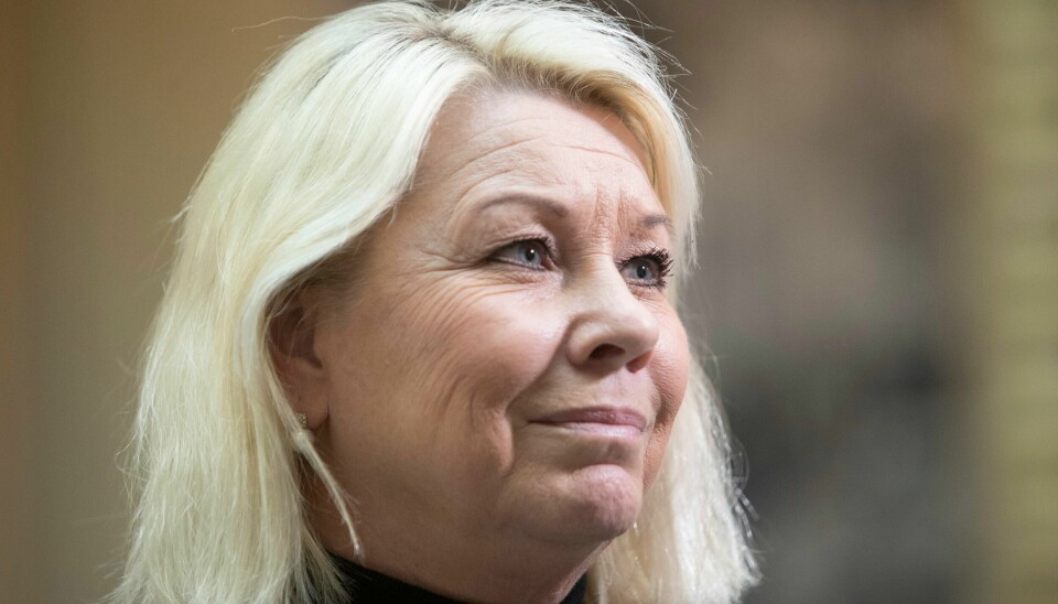 Justis- og beredskapsminister Monica Mæland (H) må svare på spørsmål om norske justismyndigheter benytter appen Clearview AI, som gjenkjenner ansikter basert på bilder i sosiale medier.