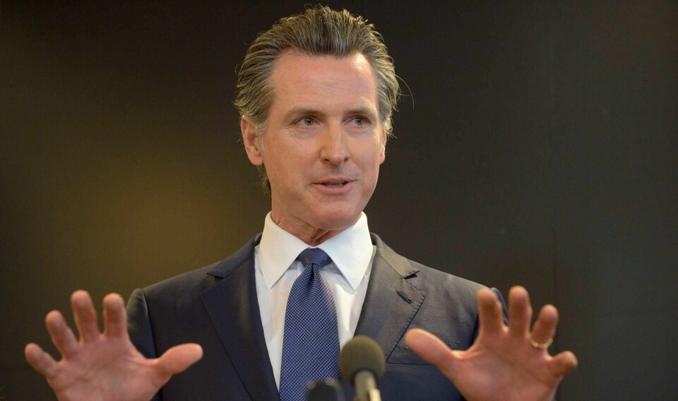 Californiaguvernør Gavin Newsom under en pressekonferanse i Sacramento.