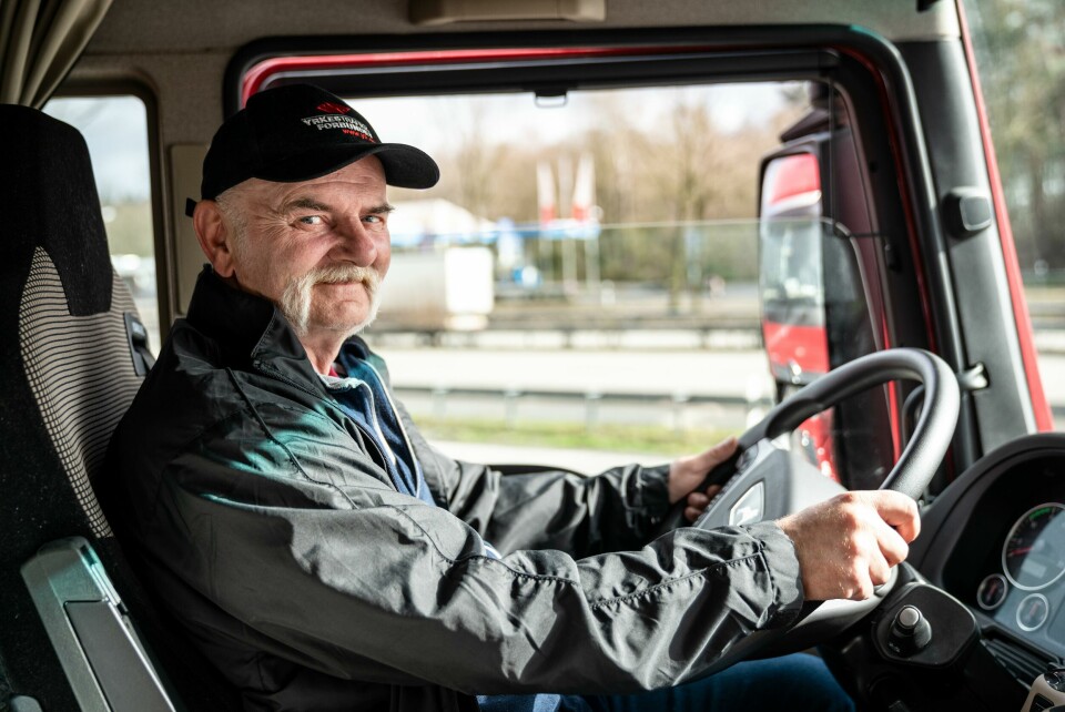 Jan Arne Laberget synes det er hyggelig at folk setter pris på jobben han og andre yrkessjåfører gjør. Jan Arne Laberget synes det er hyggelig at folk setter pris på jobben han og andre yrkessjåfører gjør.