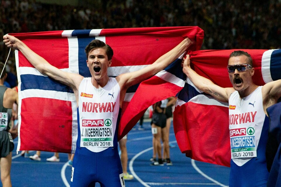 Jakob Ingebrigtsen og Henrik Ingebrigtsen under finalen på 5000 meteren i friidretts-EM på Olympiastadion i Berlin 2018. Foto: Fredrik Hagen / NTB scanpix