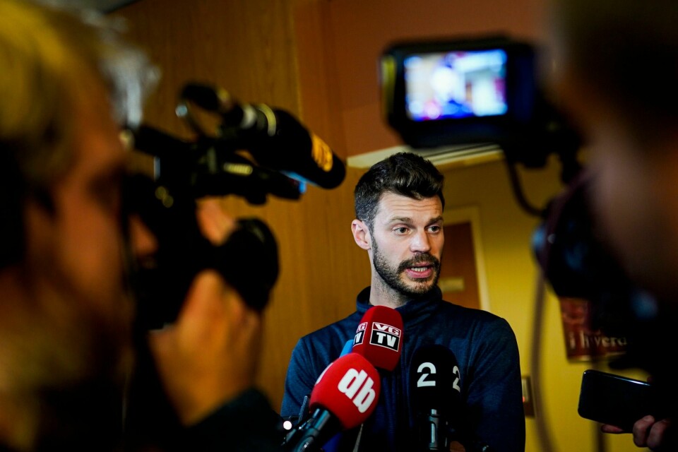 Rødt-leder Bjørnar Moxnes krever en hastebehandling av AAP-forlengelser. Rødt-leder Bjørnar Moxnes krever en hastebehandling av AAP-forlengelser.Foto: Heiko Junge / NTB