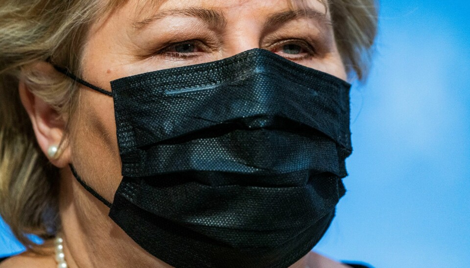 Erna Solberg gikk til valg på et løfte om bedre sikkerhet for befolkningen. Den mangelfulle helseberedskapen viser at løftet ikke er innfridd. .