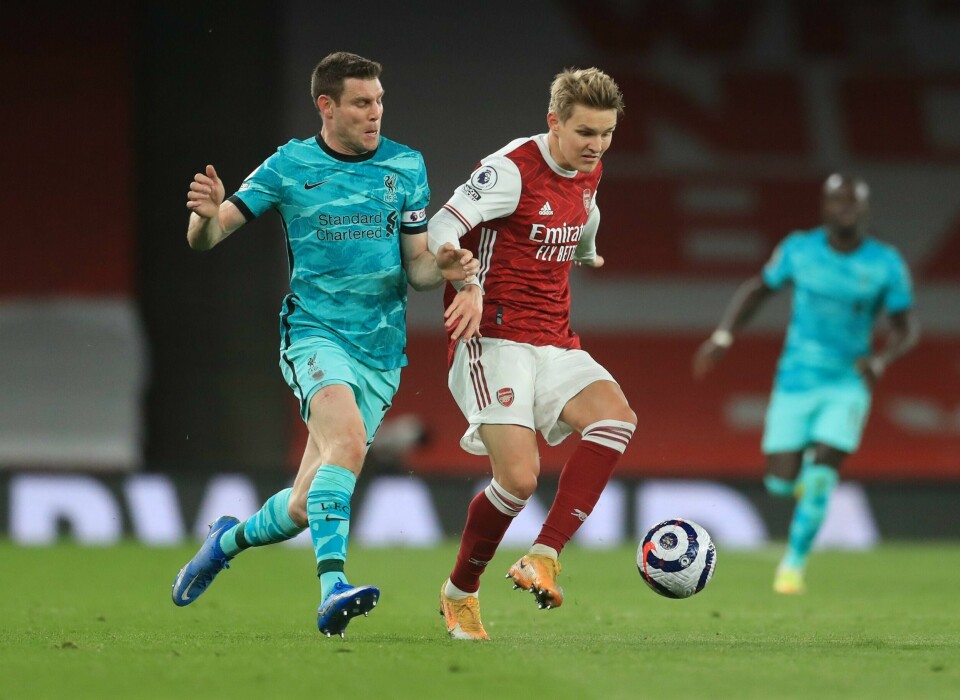 Martin Ødegaard linkes til en retur til Arsenal, da han var på utlån forrige sesong. Martin Ødegaard spilte helgens ligakamp mot Liverpool, men er usikker til torsdagens kvartfinale i europaligaen mot Slavia Praha på grunn av ankelskaden han pådro seg mot Gibraltar.