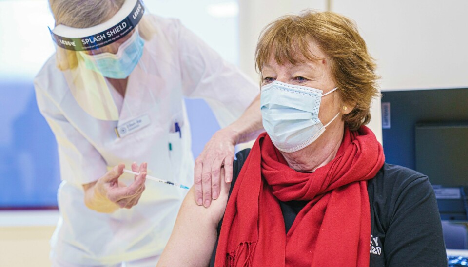 Oslo-ordfører Marianne Borgen får første dose av koronavaksine på vaksinesenteret i bydel Østensjø. Oslo-ordfører Marianne Borgen får første dose av koronavaksine på vaksinesenteret i bydel Østensjø.Foto: Stian Lysberg Solum / NTB