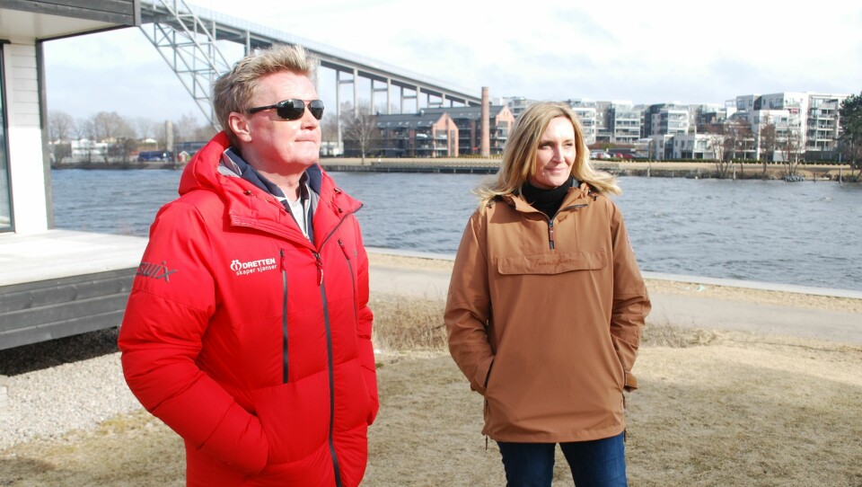 Morten Nyborg, gatealagsgründer og leder for foreningen «Idretten skaper sjanser», sammen med Monica Brynhildsen som ga ham ideen om å starte det første norske gatelaget i Fredrikstad. Morten Nyborg, gatelagsgründer og leder for foreningen Idretten skaper sjanser, og Monica Brynhildsen.
