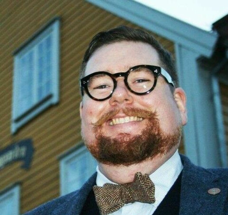 – I praksis er dette kun en formell endring av eierskapet til grunnen, ikke selve bygningene, sier leder i foreningen Knut Thomas Hareide-Larsen. – I praksis er dette kun en formell endring av eierskapet til grunnen, ikke selve bygningene, sier leder i foreningen Knut Thomas Hareide-Larsen.