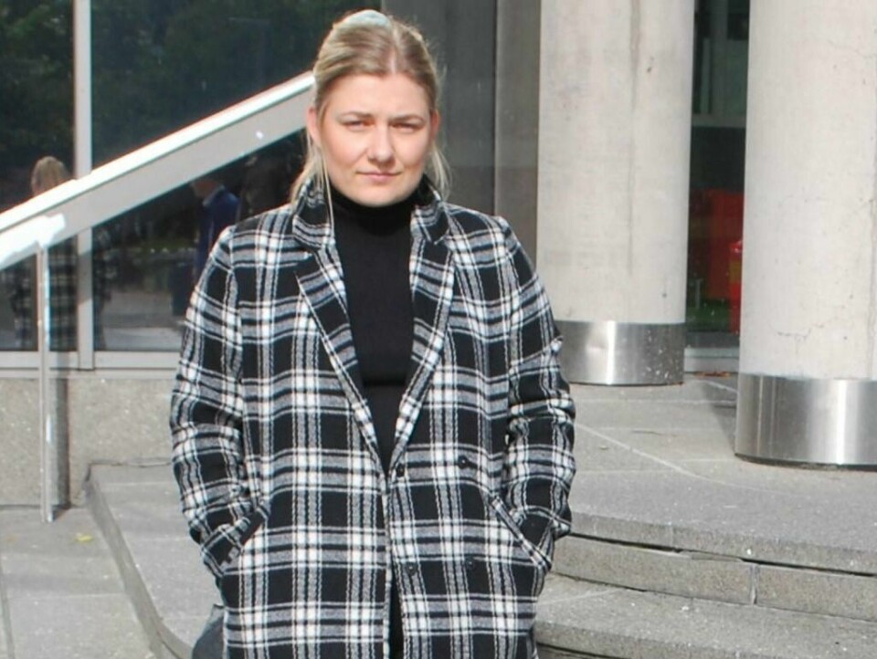 Rødts gruppeleder Hannah Berg utfordrer Ap og ordfører Jon-Ivar Nygård om varslersakene i torsdagens bystyremøte. Hannah Berg, Rødt Fredrikstad