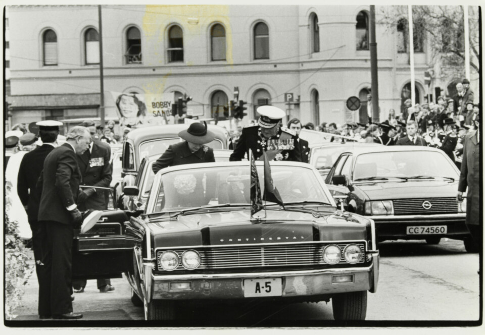 Demonstrasjon til støtte for de sultestreikende fangene i Nord-Irland 5. mai 1981, samme dag som Bobby Sands, den første av ti sultestreikere som døde dette året. Demonstrasjon til støtte for de sultestreikende fangene i Nord-Irland 5. mai 1981, samme dag som Bobby Sands, den første av ti sultestreikere som døde dette året.
