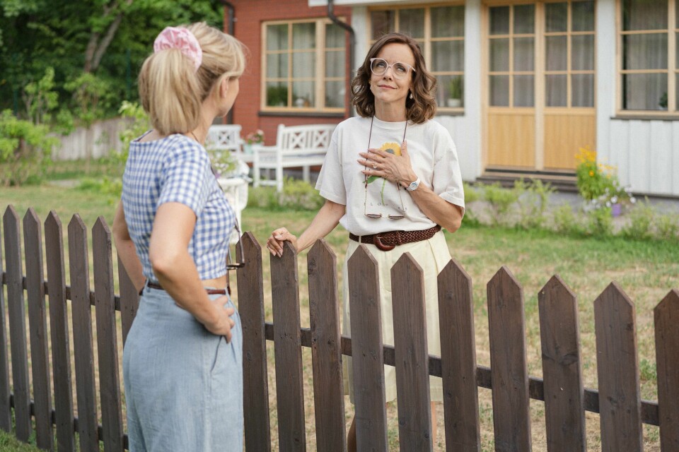 Fra den norske spillefilmen «Dianas bryllup», regi Charlotte Blom, på bildet Marie Blokhus og Jannike Kruse. En av filmene fra 2020 som hadde kvinnelig regissør. Fra den norske spillefilmen «Dianas bryllup», regi Charlotte Blom, på bildet Marie Blokhus og Jannike Kruse. En av filmene fra 2020 som hadde kvinnelig regissør