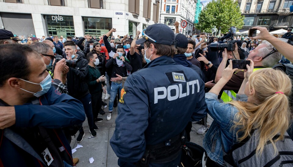 Da Sian avsluttet sin forrige demonstrasjon i Oslo i august i fjor, endte det med bråk og hærverk i Oslos gater. Da Sian avsluttet sin forrige demonstrasjon i Oslo i august i fjor, endte det med bråk og hærverk i Oslos gater. Foto: Geir Olsen, NTB