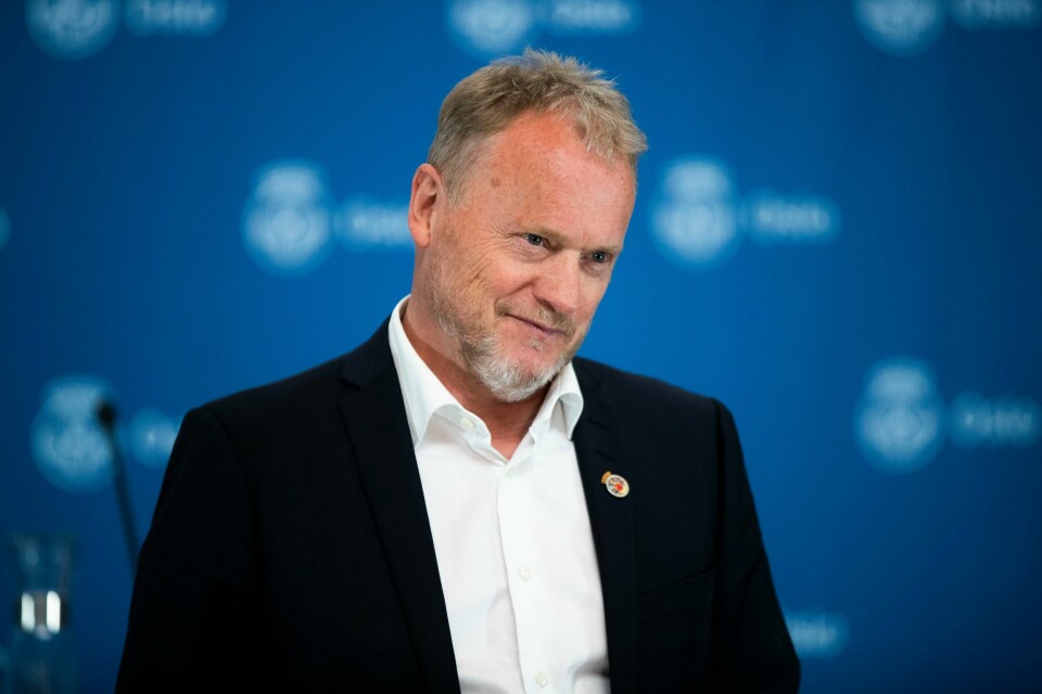 Byrådsleder Raymond Johansen (Ap) sier de åpnet for samlinger på ti personer etter den faglige anbefalingen byrådet fikk. Byrådsleder Raymond Johansen (Ap) sier de åpnet for samlinger på ti personer etter den faglige anbefalingen byrådet fikk. Foto: Berit Roald / NTB
