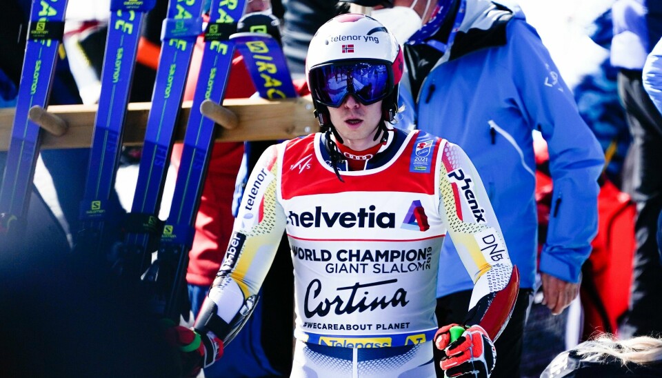 Henrik Kristoffersen har pådratt seg et brudd i ankelen. Foto: Torstein Bøe / NTB
