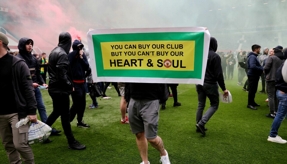Dette har også norske supportere vært opptatt av de siste ukene. Her fra opptøyene i Manchester. Foto: Dette har også norske supportere vært opptatt av de siste ukene. Her fra opptøyene i Manchester. Foto: