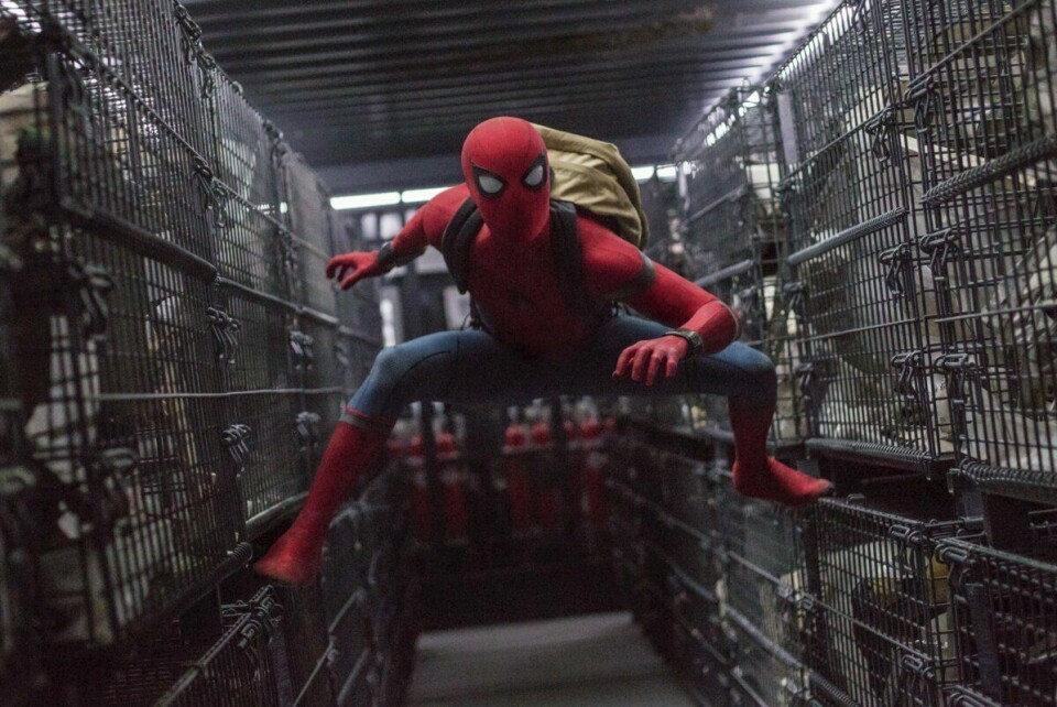 Tom Holland er tilbake på lerretet som Spider-Man like før jul i år, om koronasituasjonen er slik vi får håpe at den er. Tom Holland er tilbake på lerretet som Spider-Man like før jul i år, om koronasituasjonen er slik vi får håpe at den er.