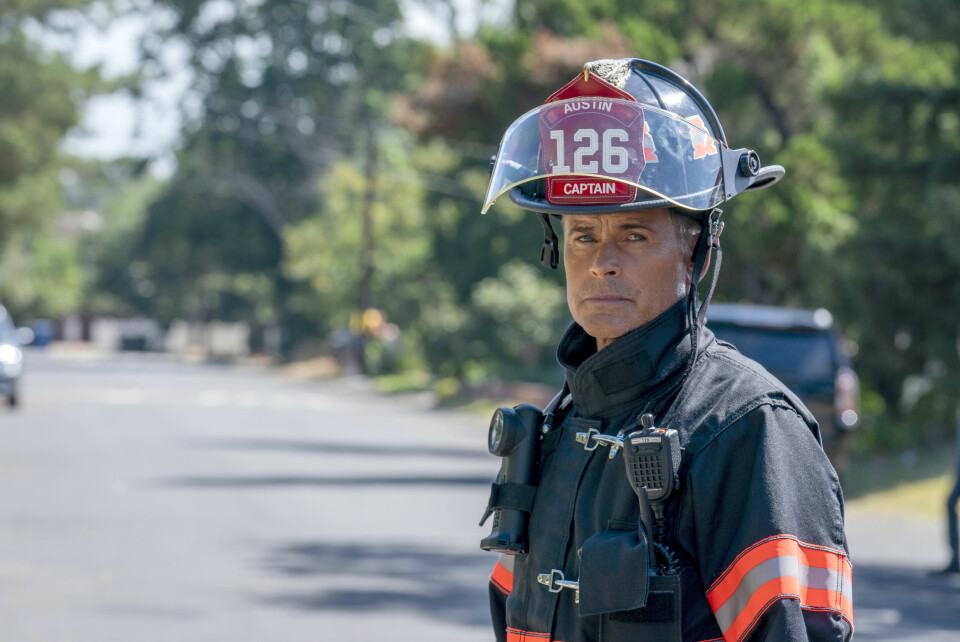 «9-1-1: Lone Star» har Rob Lowe i rollen som brannsjefen selv, som norske fans kan oppleve på Disney+. «9-1-1: Lone Star» har Rob Lowe i rollen som brannsjefen selv, som norske fans kan oppleve på Disney+.
