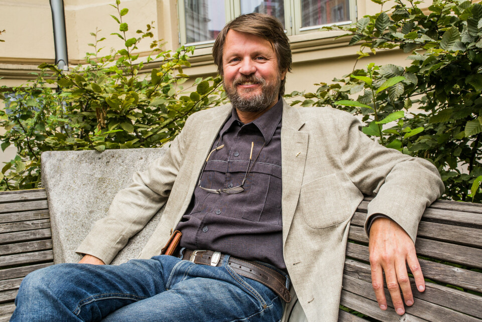 Forfatter Tom Egeland har, som resten av Oslos befolkning, vært mye alene i året som har gått. Men nå kan det bli festival allerede til uka – om han bare husker hvordan man bestiller togbilletter og sjekker inn på hotell. Forfatter Tom Egeland har, som resten av Oslos befolkning, vært mye alene i året som har gått. Men nå kan det bli festival allerede til uka.