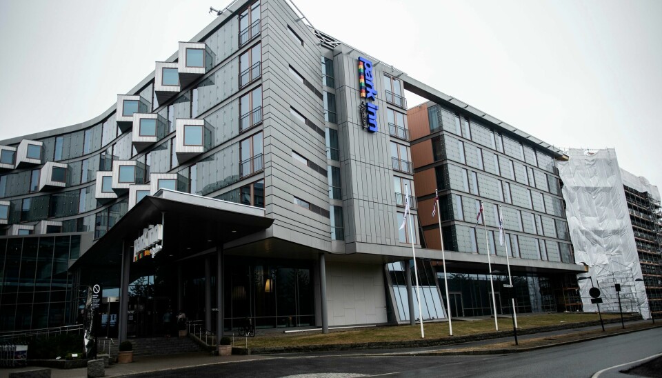 Park Inn by Radisson Oslo Airport er et av karantenehotellene ved Gardemoen for innreisende til Norge. Park Inn by Radisson Oslo Airport er et av karantenehotellene ved Gardermoen for innreisende til Norge. Foto: Annika Byrde / NTB