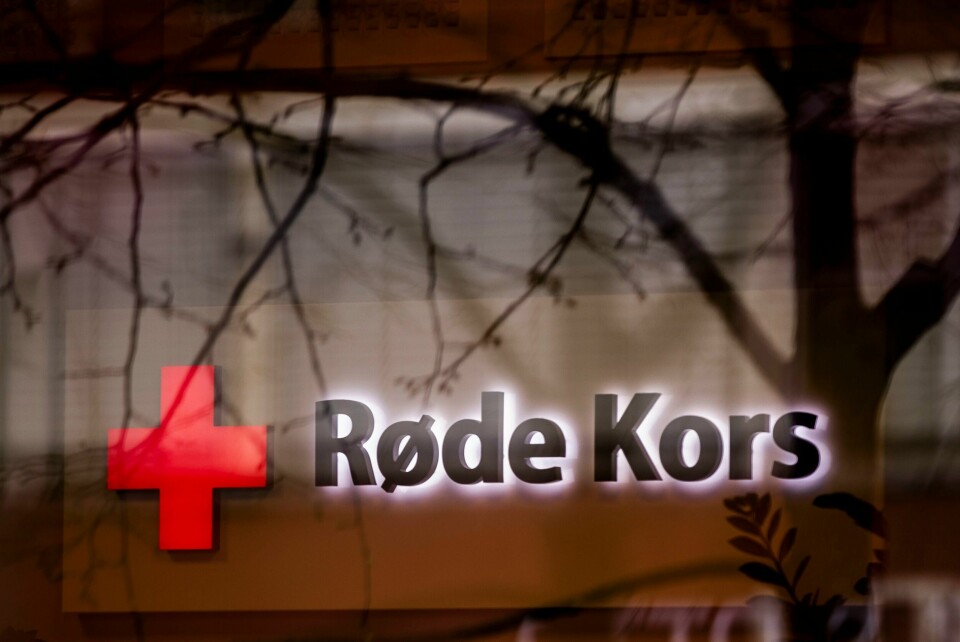 Logo til Røde Kors i lokalene på Grønland. Anne Bergh blir ny generalsekretær i Røde Kors fra 1. november. Røde Kors ber turgåere være oppmerksom på at været i store deler av Sør-Norge kan skifte raskt de neste dagene. Illustrasjonsfoto: Berit Roald / NTB