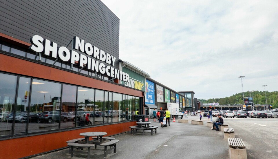 Nordby Supermarket og shoppingcenter i Sverige venter innrykk fra Norge. Foto: Geir Olsen / NTB Nordby Supermarket og shoppingcenter i Sverige venter innrykk fra Norge. Foto: Geir Olsen / NTB