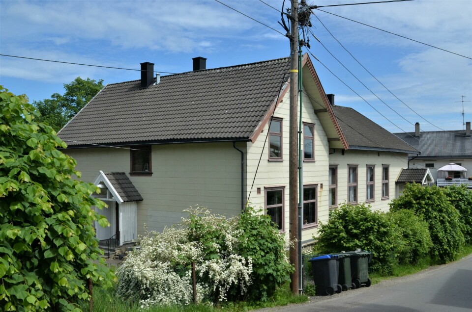 Albert Torps vei 20 er solgt for kr 4.300.000 fra Lahellemoen Normisjon til Brodahl Eiendom As. Albert Torps vei 20 er solgt for kr 4.300.000 fra Lahellemoen Normisjon til Brodahl Eiendom As.