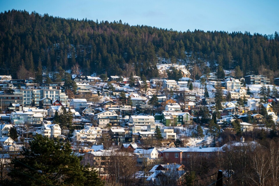 Boligmarkedet gjør oss til et av de mest forgjelda folk i verden, skriver Lars West Johnsen. Boligmarkedet gjør oss til et av de mest forgjelda folk i verden, skriver Lars West Johnsen.