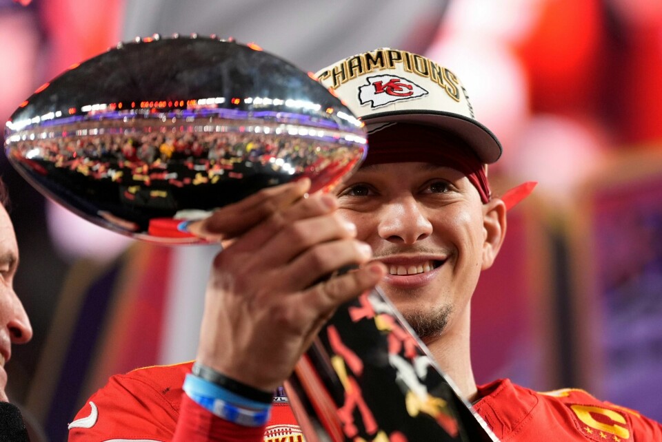 Kansas City Chiefs med Vince Lombardi-trofeet. Kansas City Chiefs med Vince Lombardi-trofeet. Foto: Ashley Landis / AP / NTB.