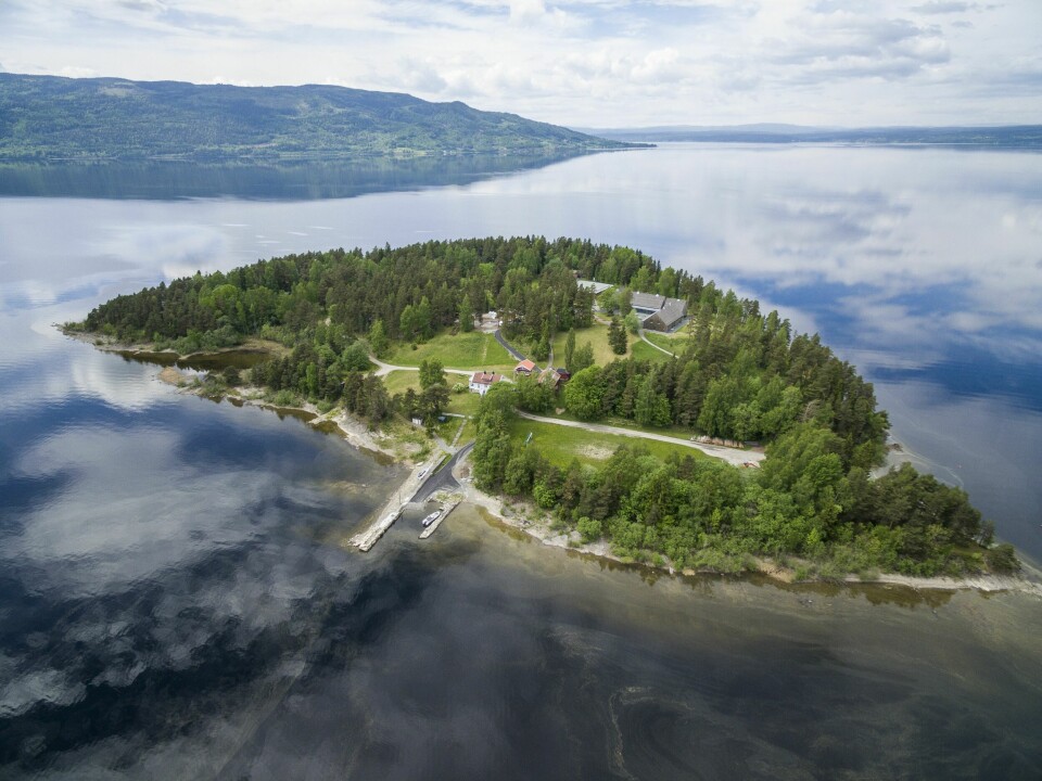 De som befant seg på Utøya den dagen var og er like ulike som resten av befolkningen, skriver innleggsforfatter. Utøya 20170531.AUFs leirøya Utøya i Tyrifjorden har fått flere nye bygg etter terroren 22. juli 2011.Foto: Tore Meek / NTB