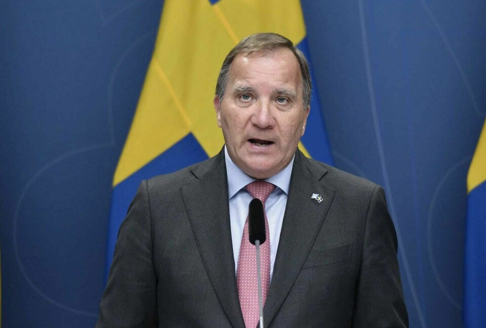 Sveriges statsminister Stefan Löfven kunngjorde på en pressekonferanse mandag at han går av etter at mistillitsforslaget mot regjeringen fikk flertall i Riksdagen forrige uke. Sweden's Prime minister Stefan Loefven addresses a press conference on June 28, 2021 at Rosenbad in Stockholm, where he announced his resignation one week after he lost a vote of no confidence in parliament. (Photo by Stina STJERNKVIST / TT News Agency / AFP) / Sweden OUT