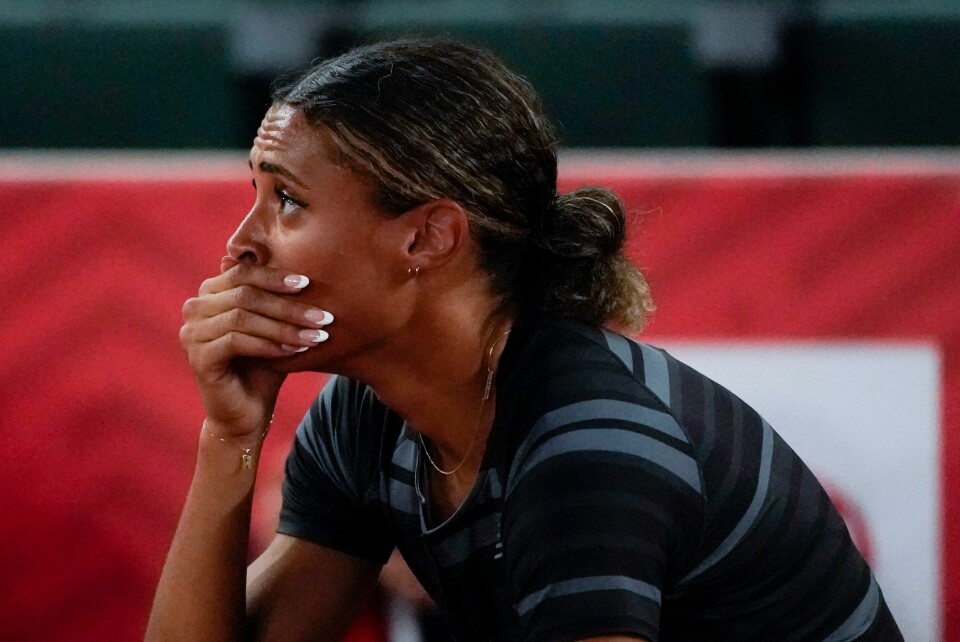 Sydney McLaughlin var nærmest i sjokk da hun innså at hun hadde løpt inn til ny verdensrekord for kvinner på 400 meter hekk. Foto: Sydney McLaughlin var nærmest i sjokk da hun innså at hun hadde løpt inn til ny verdensrekord for kvinner på 400 meter hekk. Foto: Charlie Riedel / AP / NTB