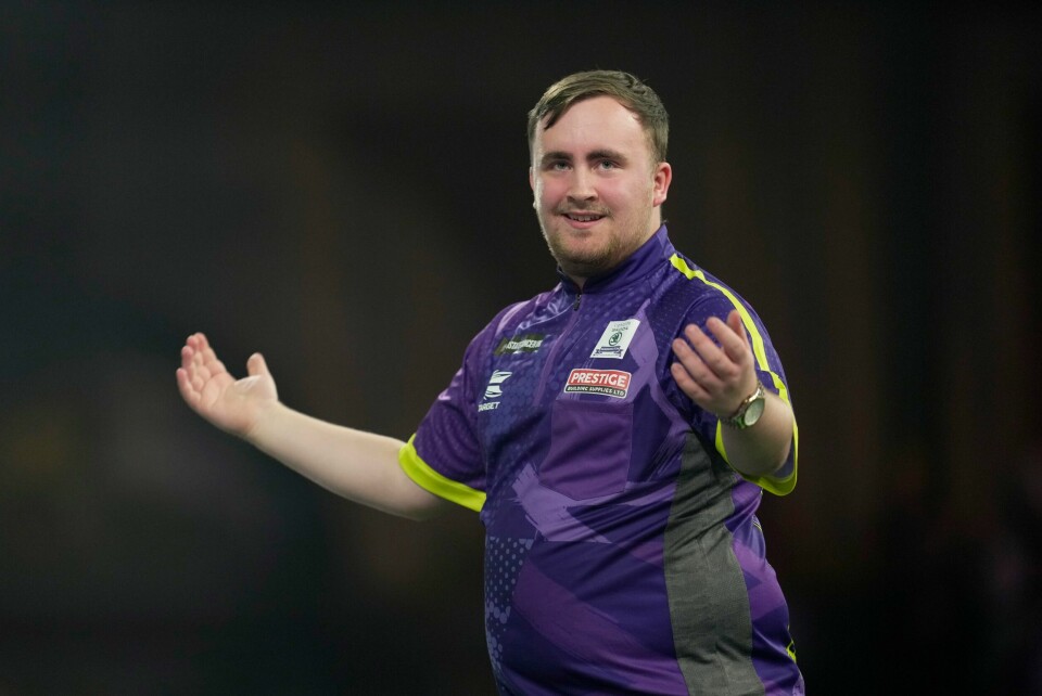 Luke Littler er klar for en senasjonell VM-finale Luke Littler. Foto: Kin Cheung / AP / NTB