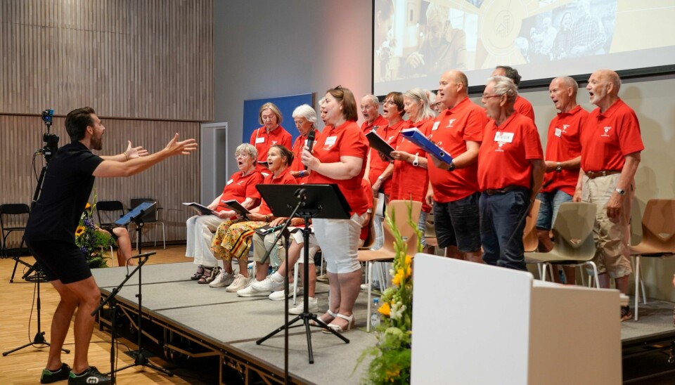 Demenskoret på et arrangement i juni i fjor. Demenskoret på et arrangement i juni i fjor. Foto: Heiko Junge / NTB