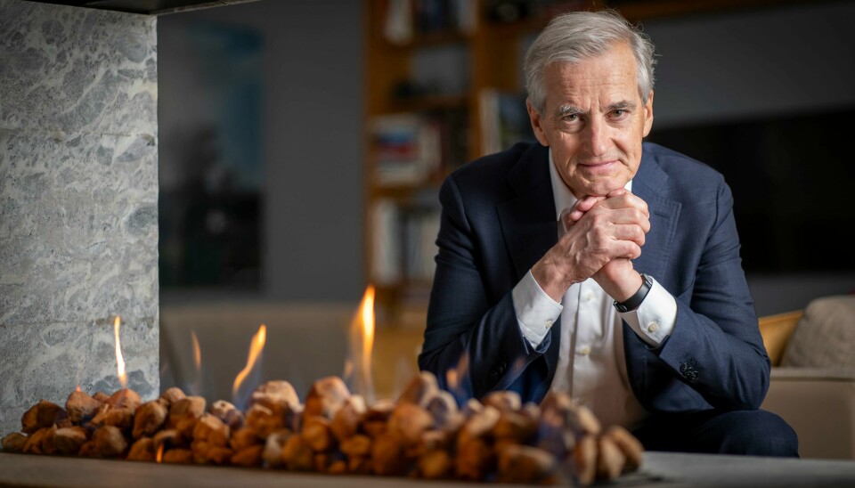 Statsminister Jonas Gahr Støre portrettert i statsministerboligen i forbindelse med NTBs nyttårsintervju. Andelen folk i arbeid som er det Arbeiderpartiets leder er mest fornøyd med i året som har gått. Foto: Heiko Junge / NTB