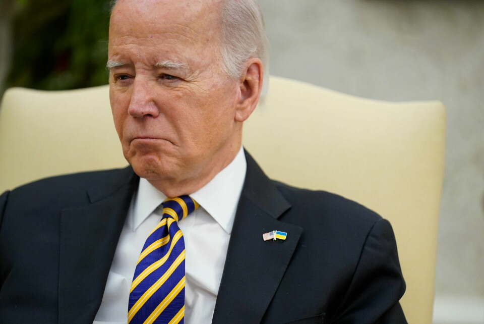 Vesten, her representert ved USAs president Joe Biden, uroer seg over Brics-utviklingen, mener forfatter. Representantenes hus, der republikanerne har flertall, ventes onsdag å stemme over et forslag om å åpne riksrettsgranskning av president Joe Biden. De anklager ham og sønnen for korrupt forretningsvirksomhet mens faren var visepresident og sønnen gjorde forretninger i Ukraina og Kina. Foto: Evan Vucci / AP / NTB