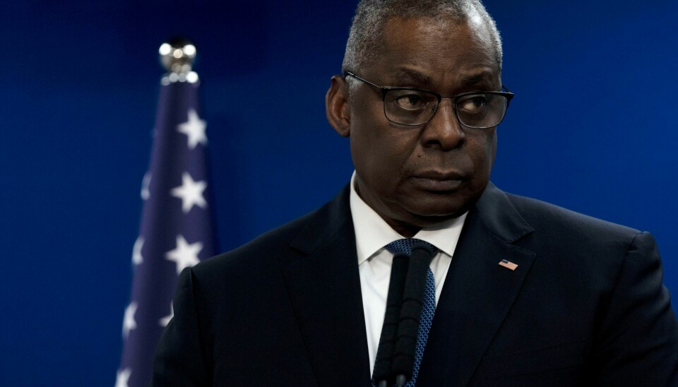 USAs forsvarsminister Lloyd Austin har i flere dager vært innlagt på sykehus. USA skal lede operasjonen, kunngjorde landets forsvarsminister Lloyd Austin mandag. Foto: Maya Alleruzzo / AP / NTB