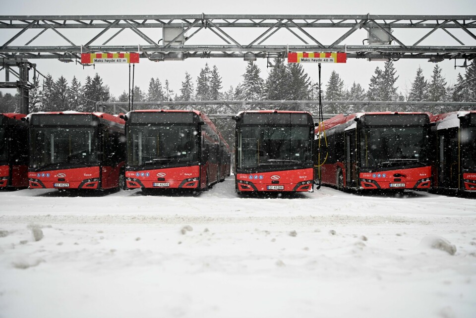 Sprengkulda gjør at bussavganger til og fra Oslo sør innstilles ut mandag. Sprengkulda gjør at bussavganger til og fra Oslo sør innstilles ut mandag. Foto: Annika Byrde / NTB