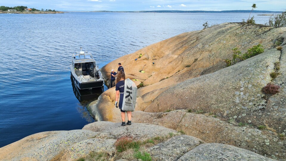 Miljøstiftelsen Elv og Hav under en ryddeaksjon på Hvaler. Miljøstiftelsen Elv og Hav