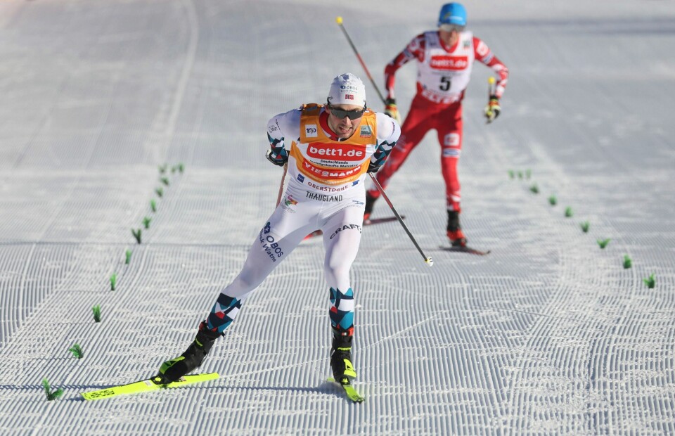 Jarl Magnus Riiber gikk seirende ut av kompaktøvelsen i kombinertverdenscupen søndag. Han var overlegen på oppløpet. Jarl Magnus Riiber. Foto: Karl-Josef Hildenbrand / AP / NTB